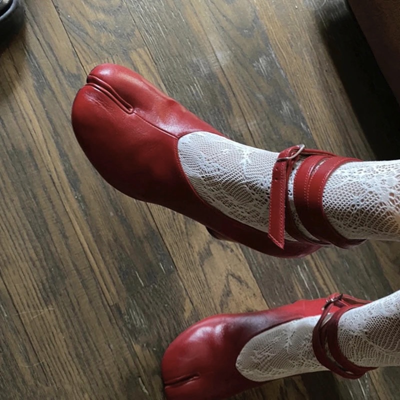 Vintage Fashion Female - 2026 Vintage Lente Mode Split Toe