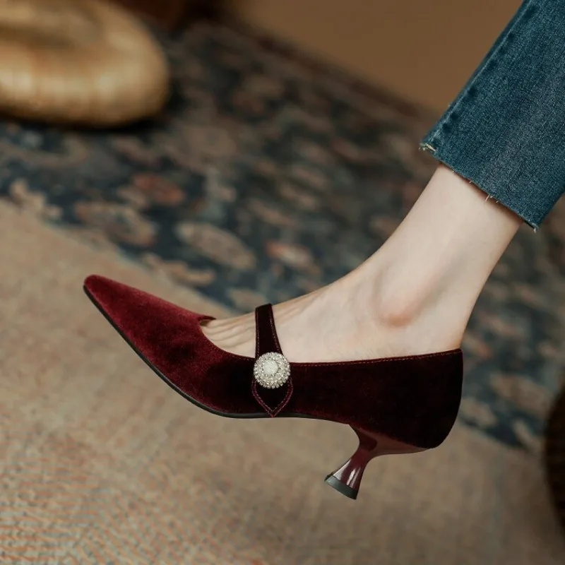Wijnrode Mary Jane schoenen me - Vintage Fashion Heels recensie en prijs